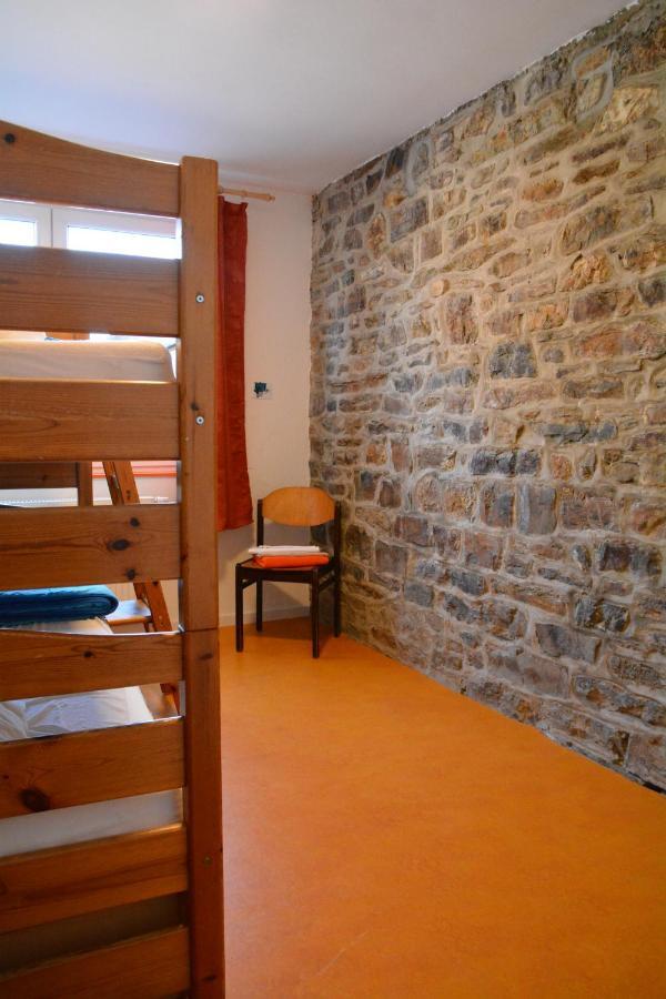 Le Fagotin - Youth Hostel Стумон Екстер'єр фото