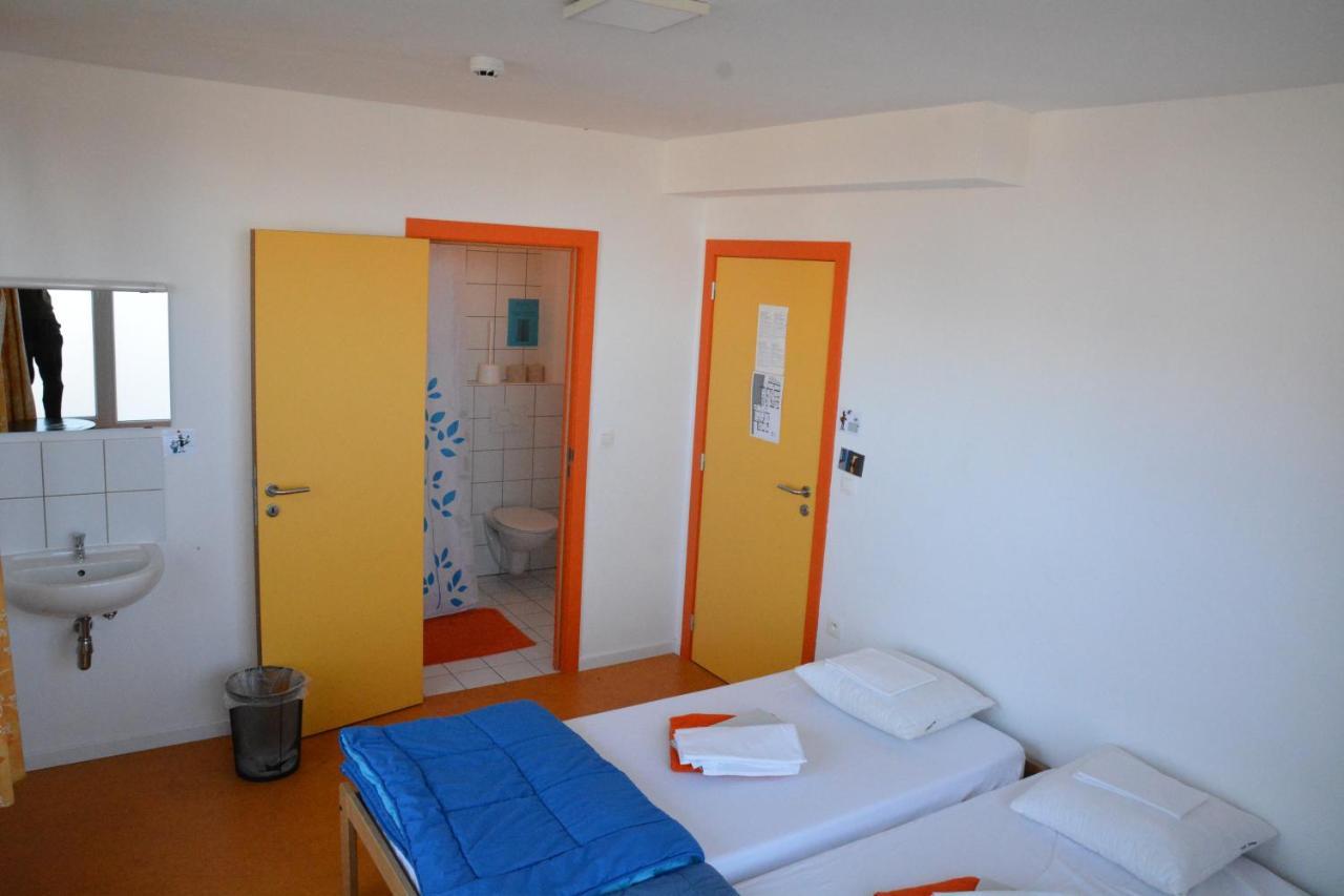 Le Fagotin - Youth Hostel Стумон Екстер'єр фото