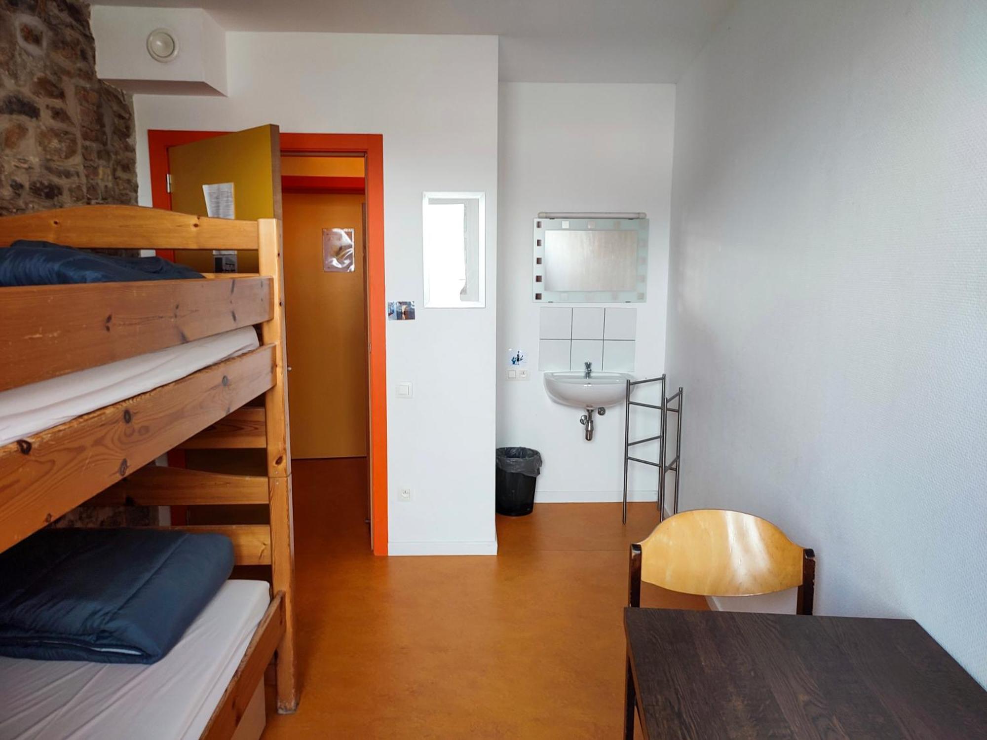 Le Fagotin - Youth Hostel Стумон Екстер'єр фото