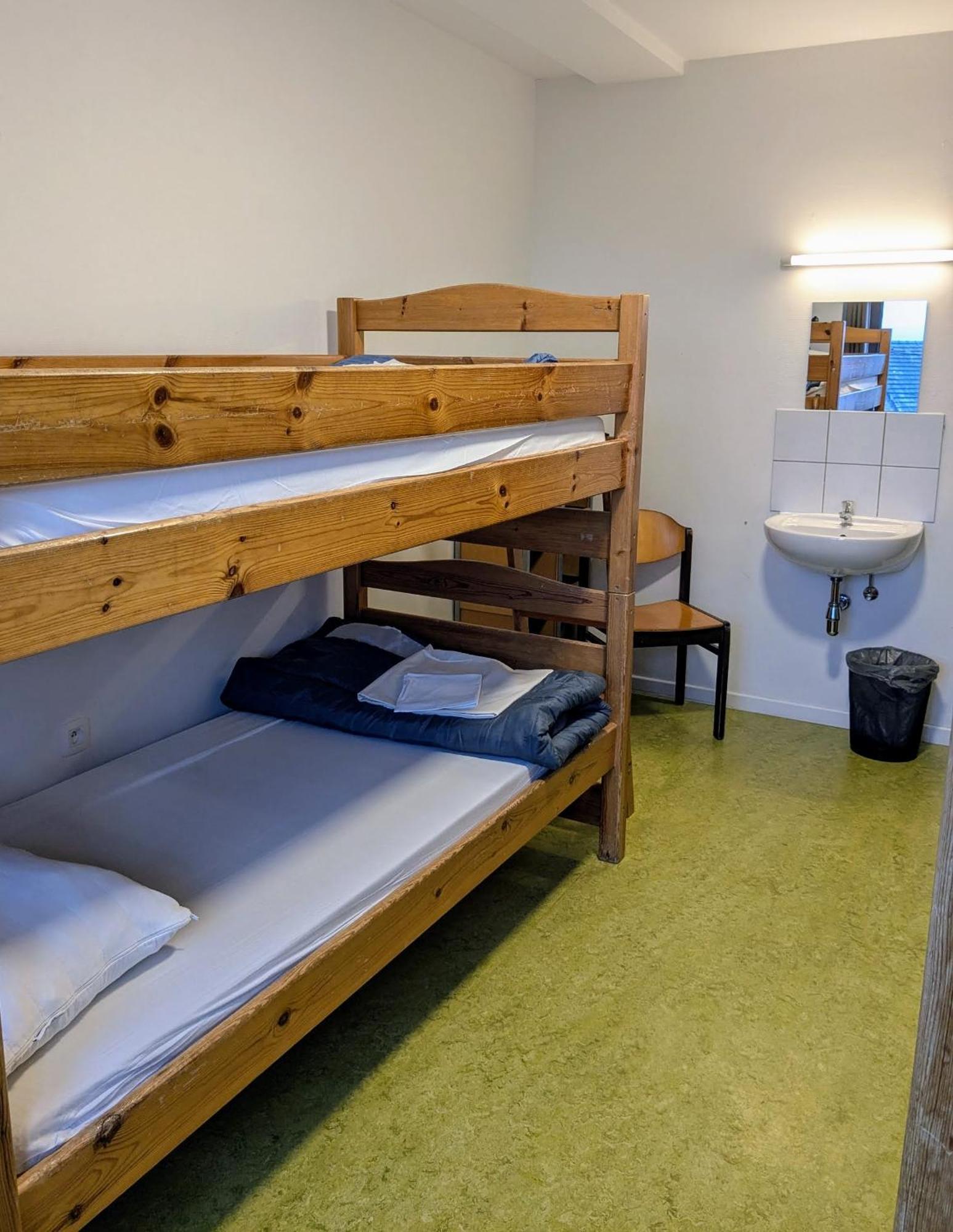 Le Fagotin - Youth Hostel Стумон Екстер'єр фото