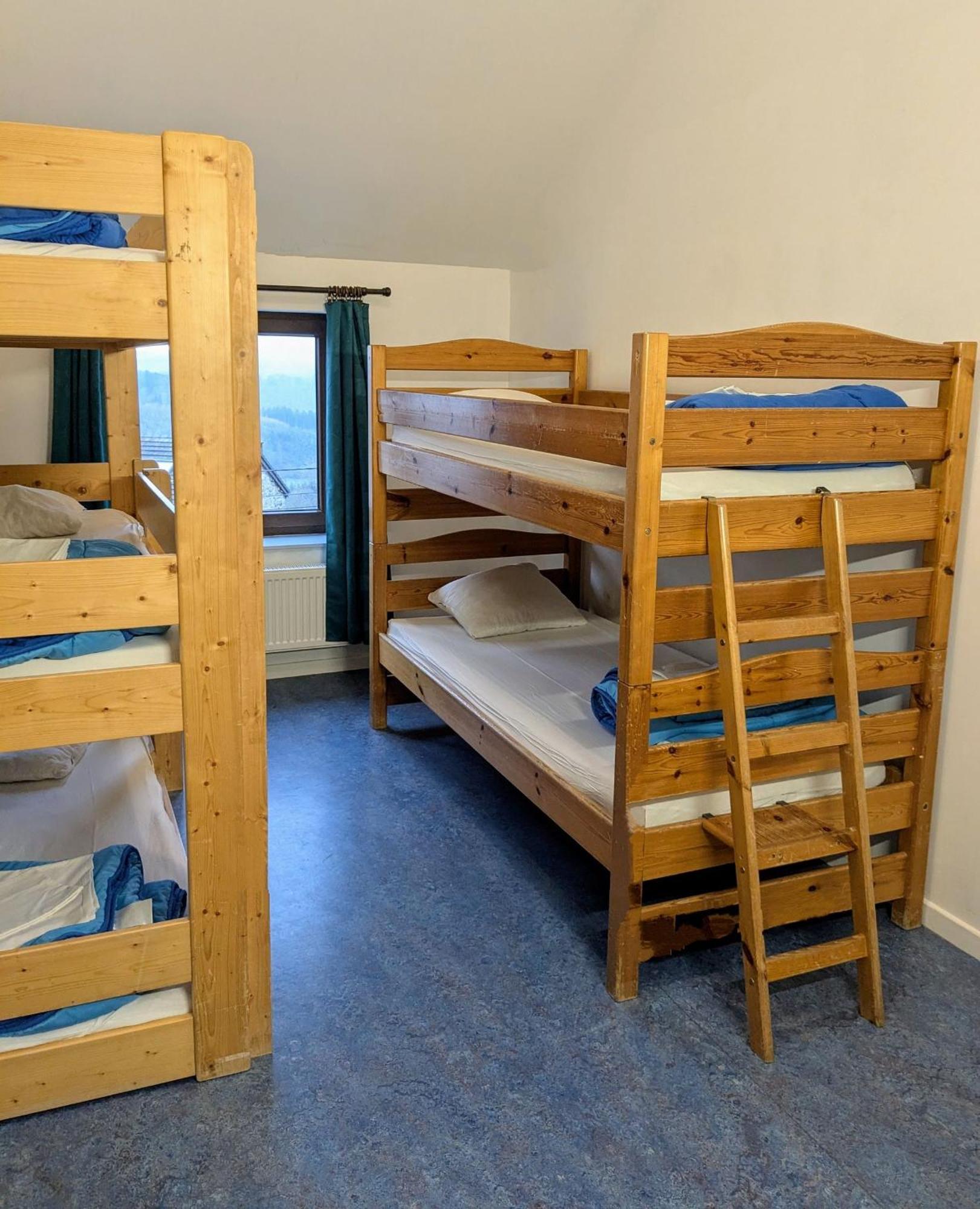 Le Fagotin - Youth Hostel Стумон Екстер'єр фото