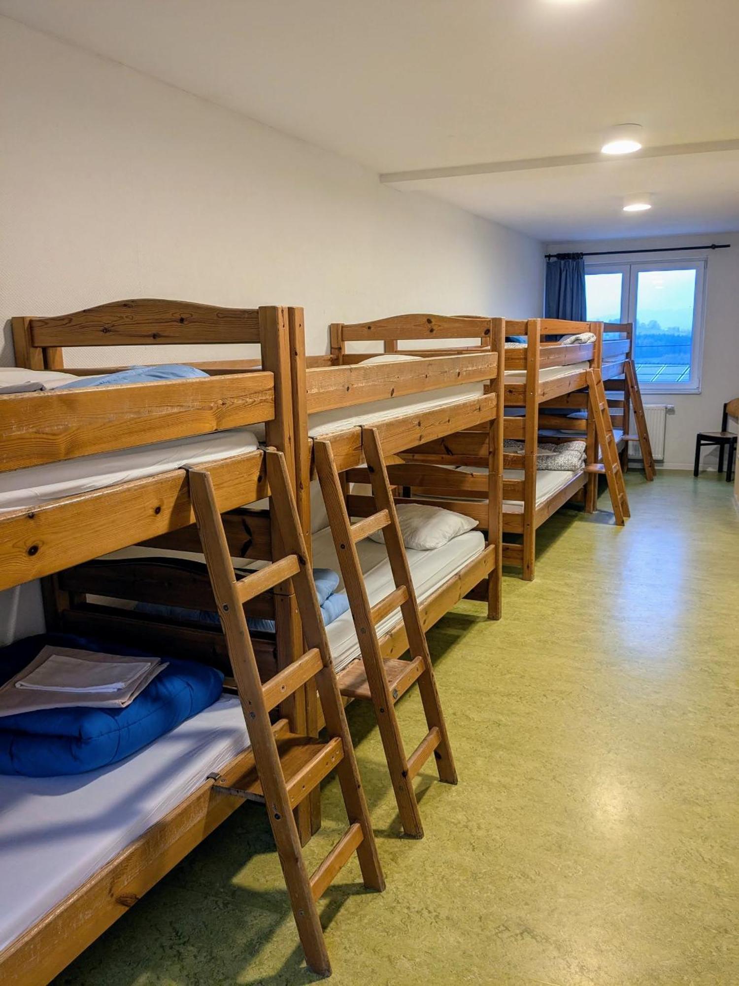 Le Fagotin - Youth Hostel Стумон Екстер'єр фото