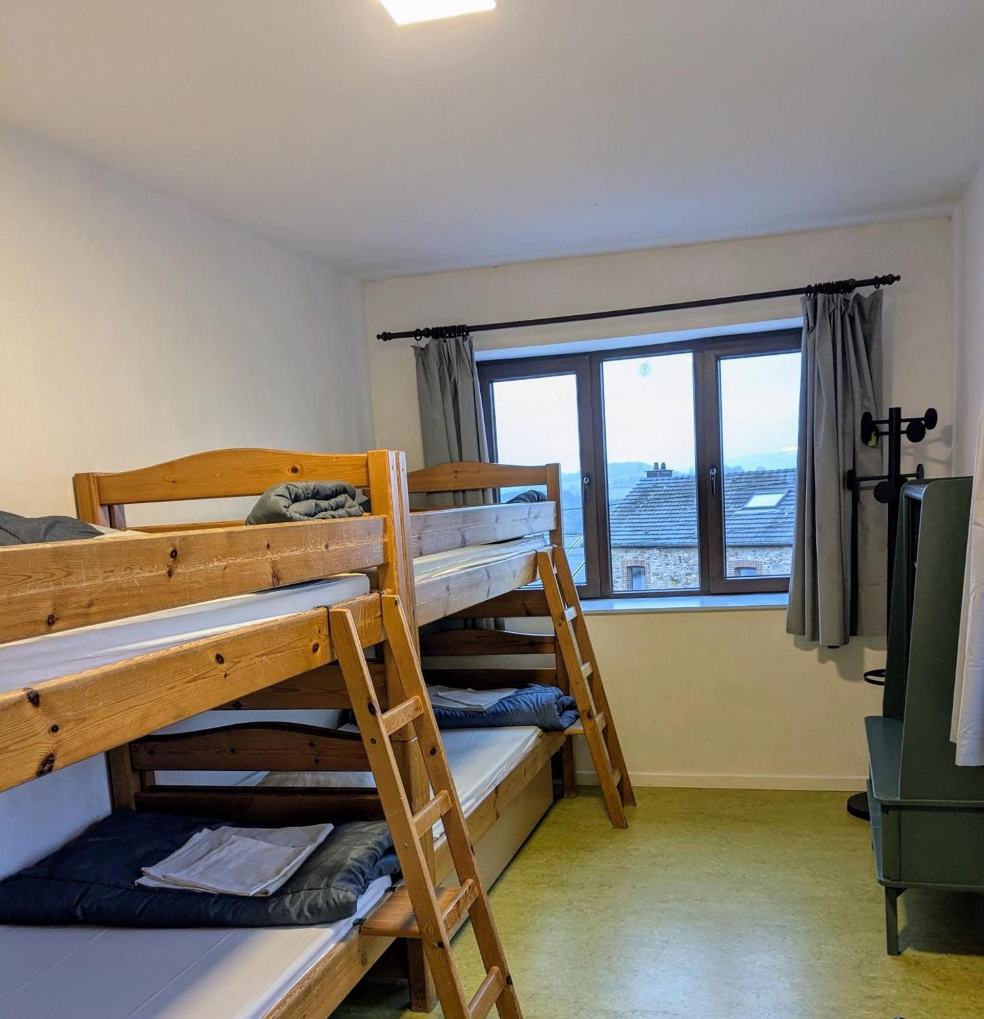 Le Fagotin - Youth Hostel Стумон Екстер'єр фото