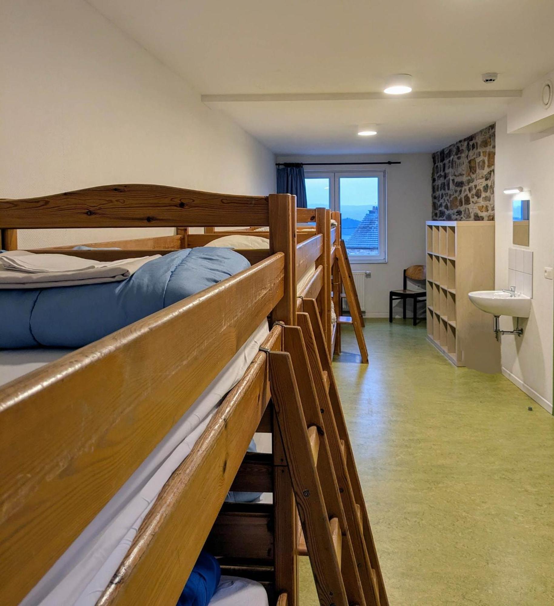 Le Fagotin - Youth Hostel Стумон Екстер'єр фото