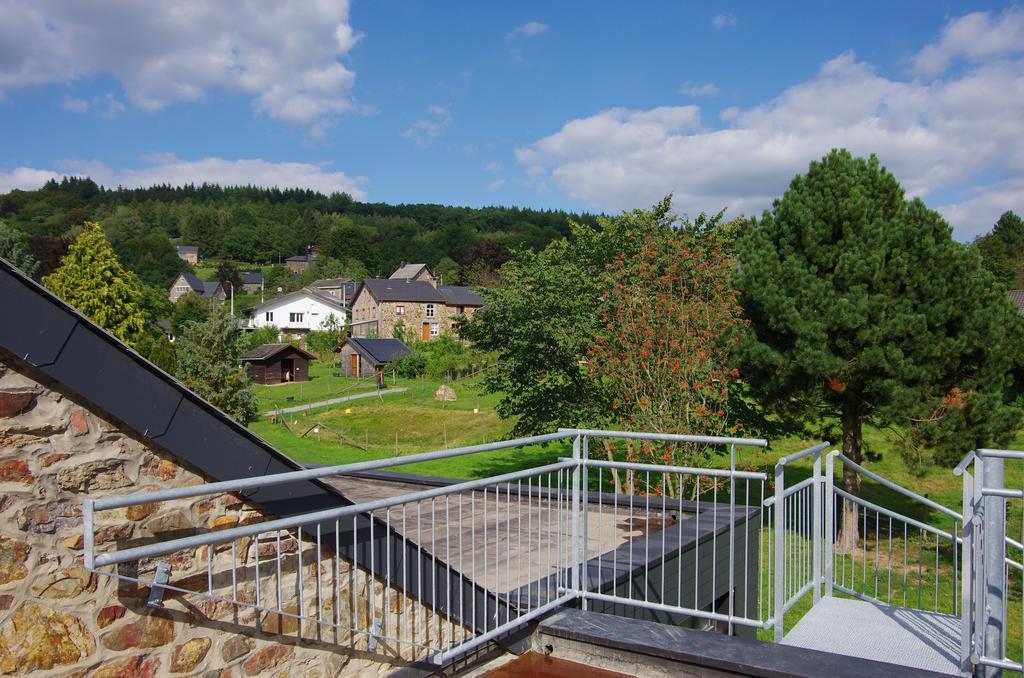 Le Fagotin - Youth Hostel Стумон Екстер'єр фото