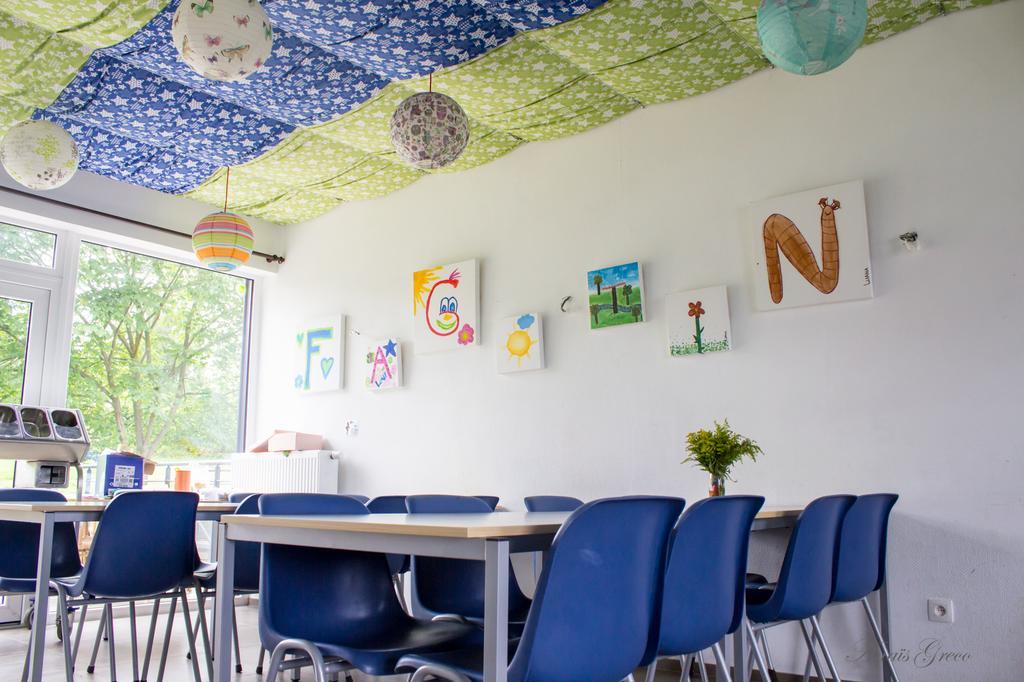 Le Fagotin - Youth Hostel Стумон Екстер'єр фото